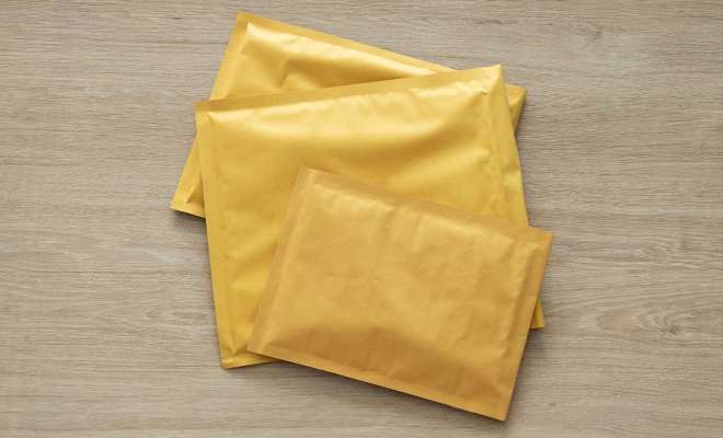 定形外郵便 梱包 方法：厚さ・耐久・封緘のコツ